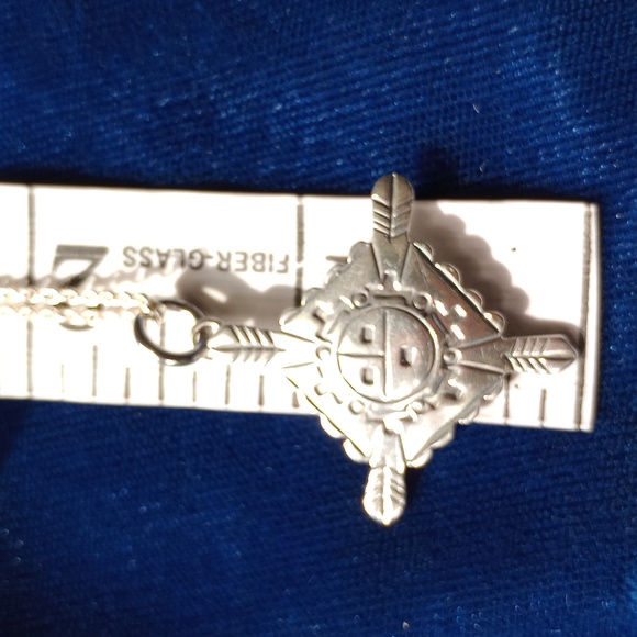 Native American Sterling Silver Sunface Zia Pendant Necklace - Picture 9 of 15